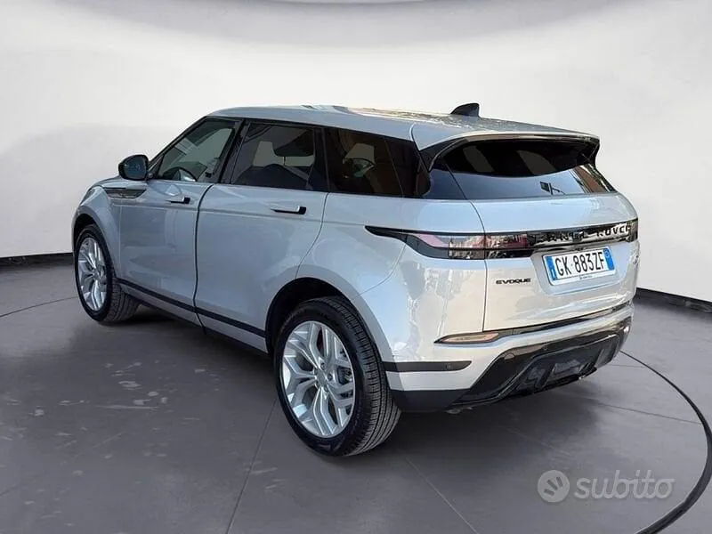 Land Rover Range Rover Evoque 2022 photo 5