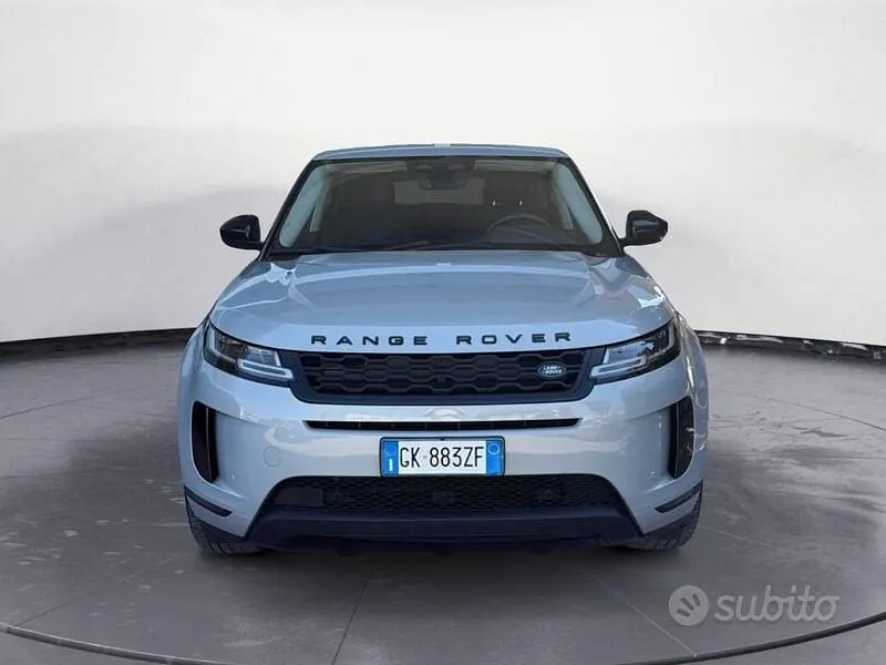 Land Rover Range Rover Evoque 2022 photo 2