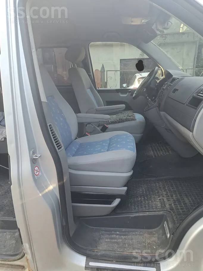 Volkswagen Caravelle 2005 photo 5
