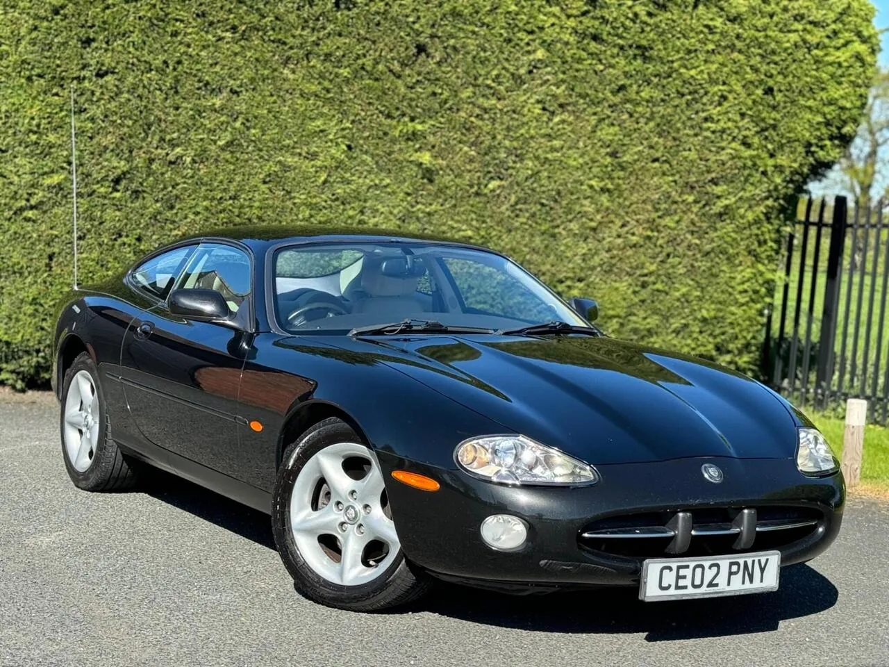 Jaguar Xk8