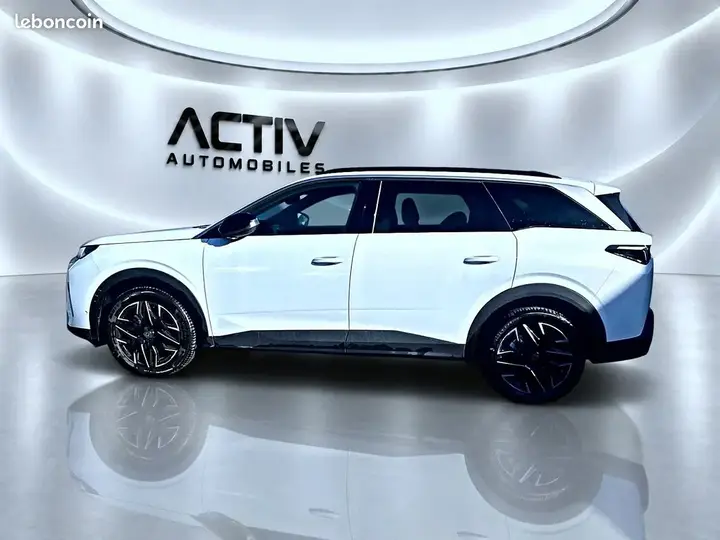 Peugeot 5008 2025 photo 4