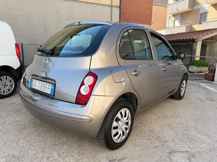 Nissan Micra 2006 photo 5