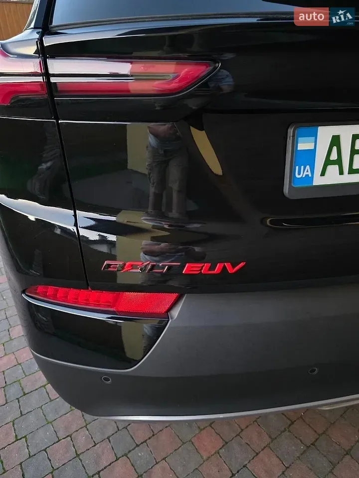 Chevrolet Bolt Euv 2023 photo 4