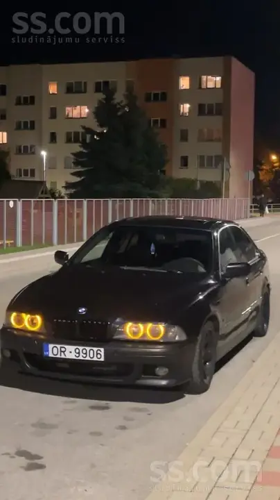 BMW E39 2003 photo 4