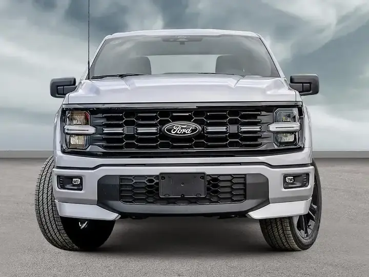 Ford F-150 2026 photo 2