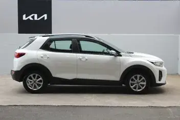 Kia Stonic 2023 photo 3