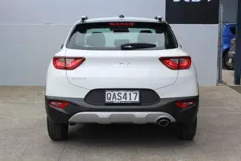 Kia Stonic 2023 photo 5
