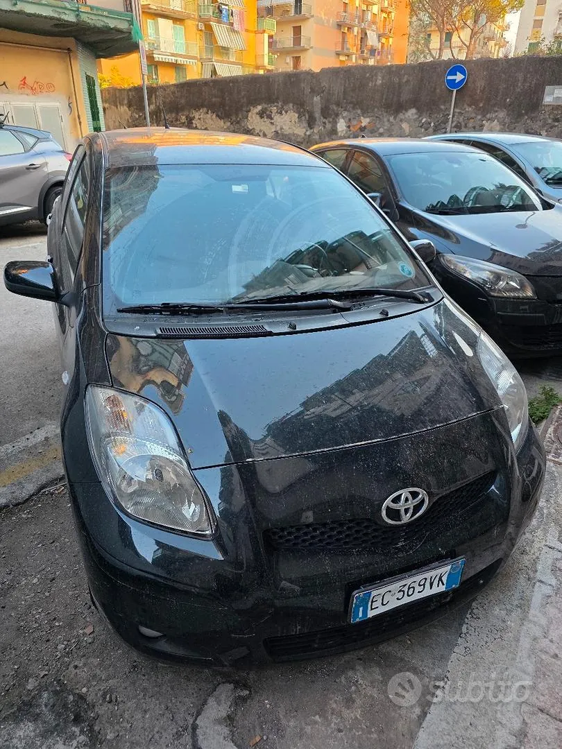 Toyota Yaris 2010 photo 3