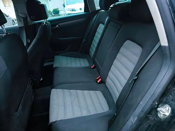 Volkswagen Passat 2014 photo 5