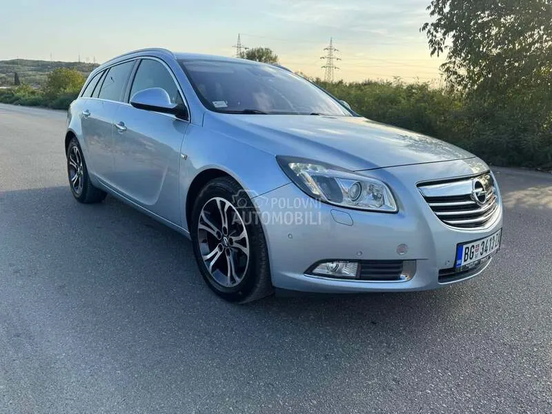 Opel Insignia 2012 photo 2