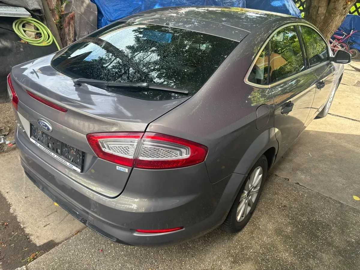 Ford Mondeo 2012 photo 2