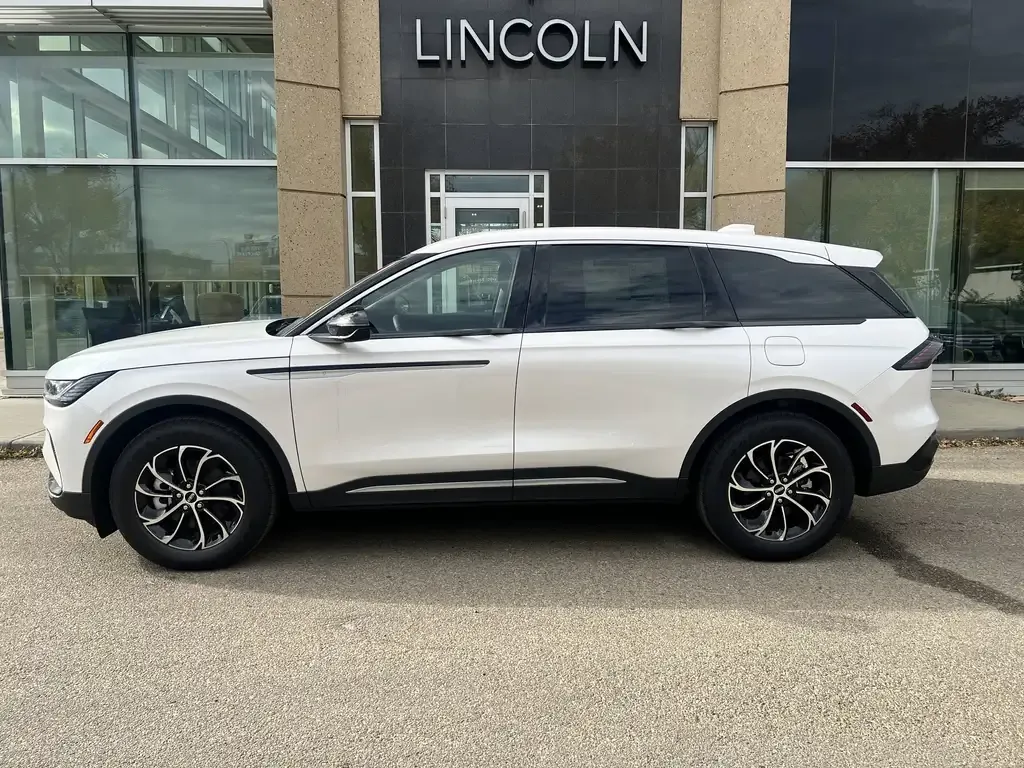 Lincoln Nautilus 2026 photo 4