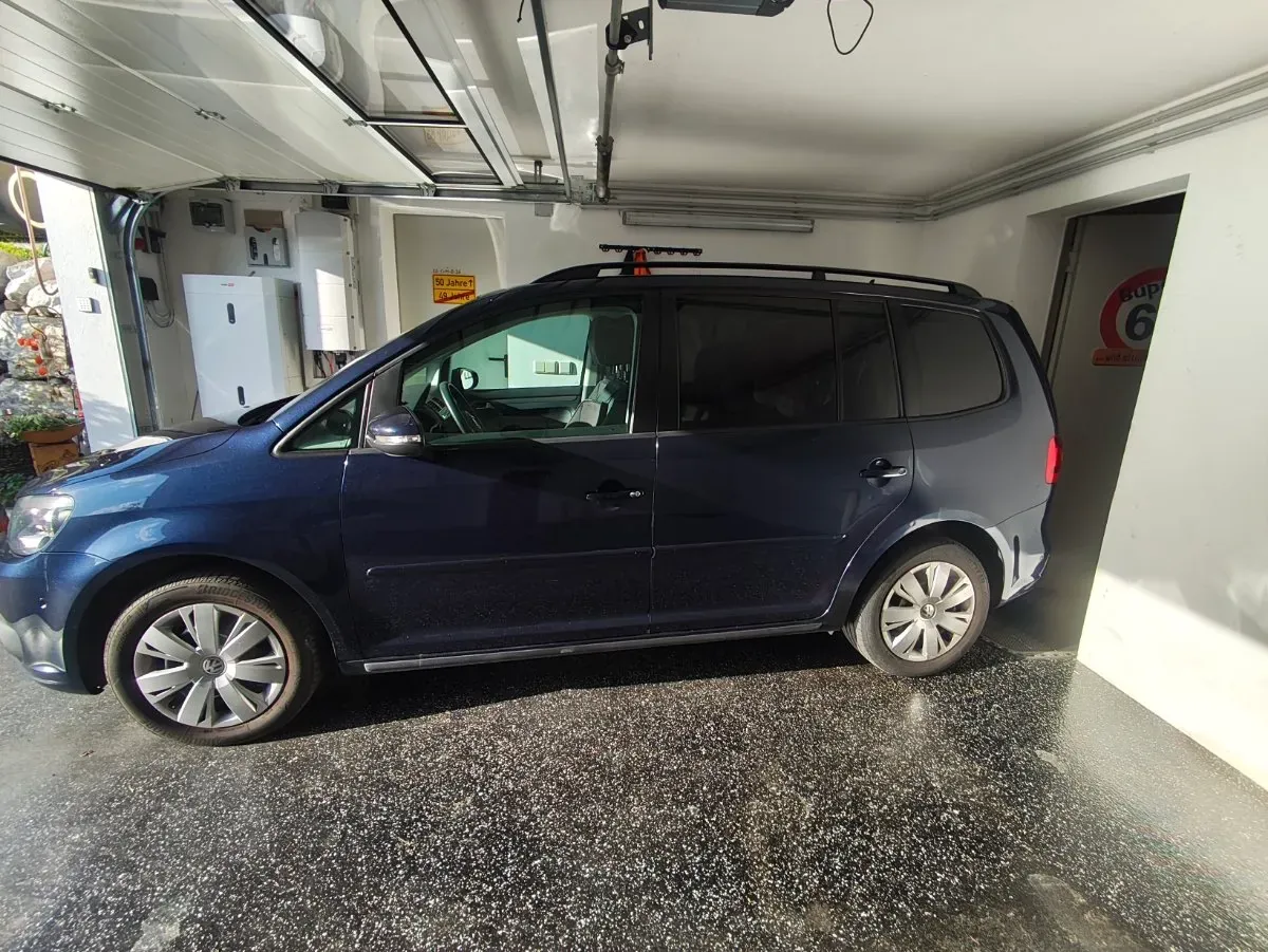 Volkswagen Touran 2014 photo 3