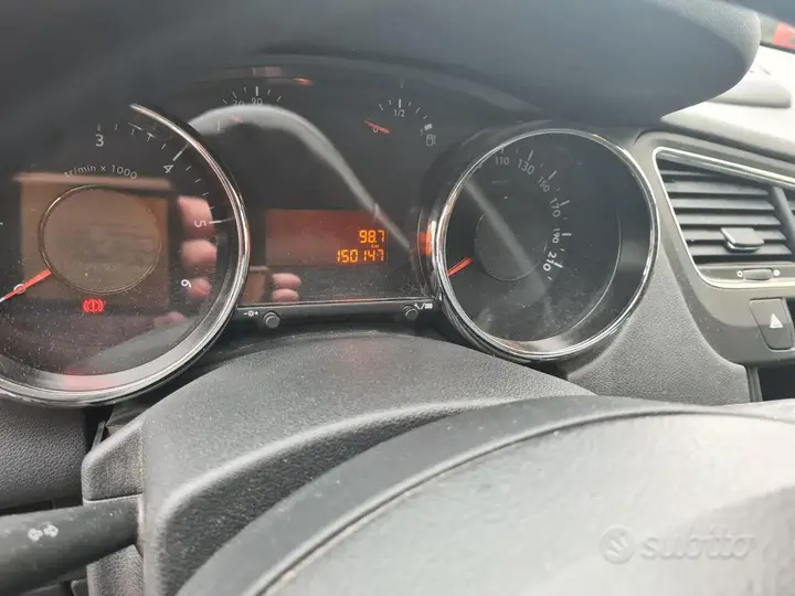 Peugeot 5008 2019 photo 2