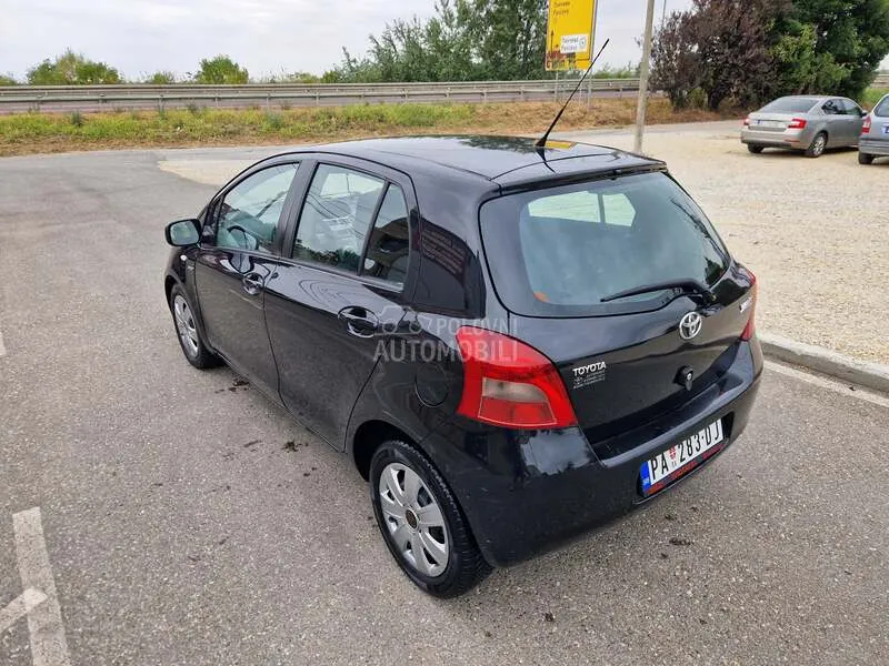 Toyota Yaris 2006 photo 5