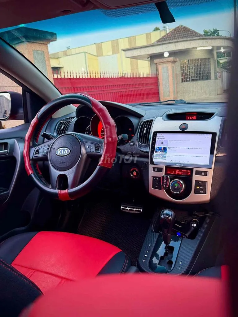 Kia Cerato Koup 2010 photo 3