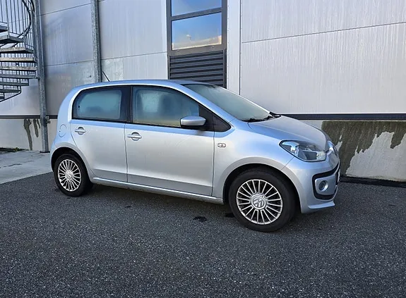 Volkswagen Up