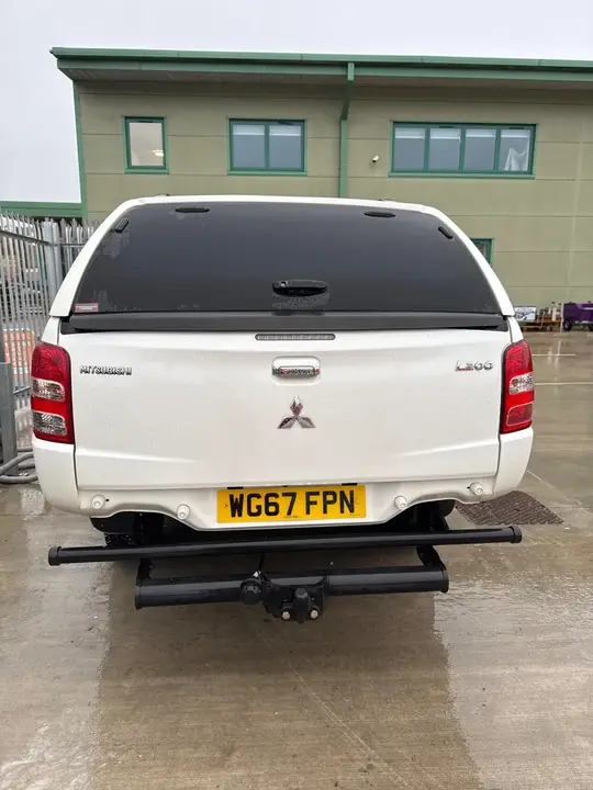 Mitsubishi L200 2017 photo 5