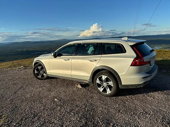 Volvo V60 Cross Country