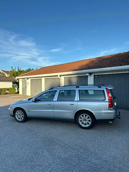 Volvo V70 2006 photo 2