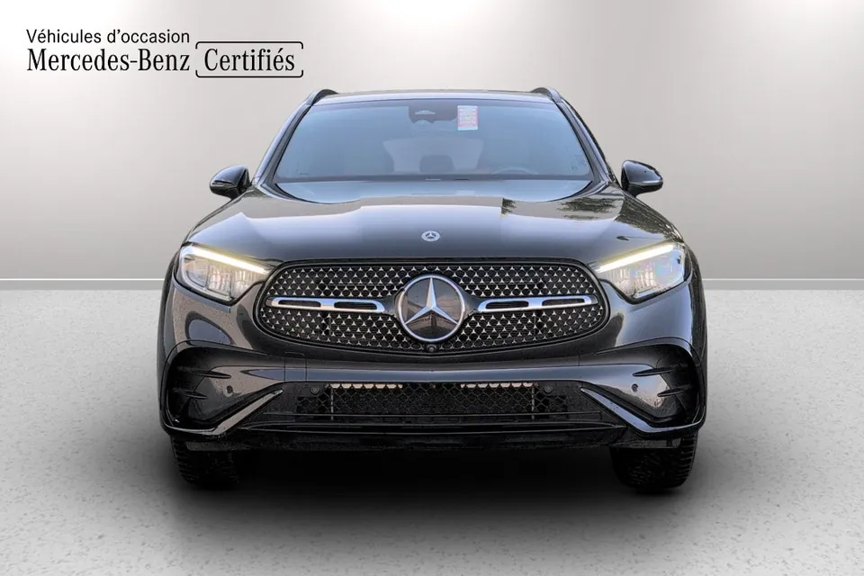 Mercedes-Benz Glc300 2024 photo 2