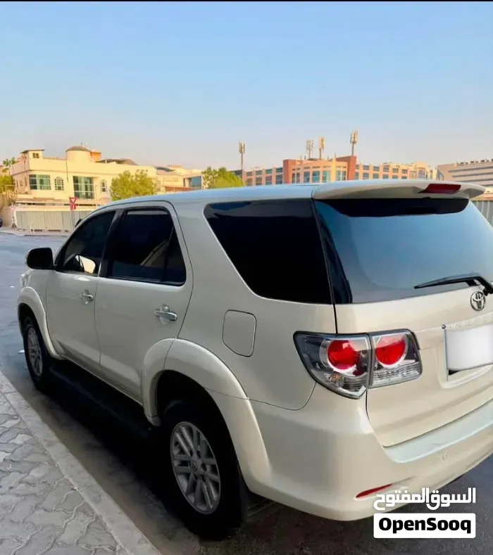 Toyota Fortuner 2014 photo 4