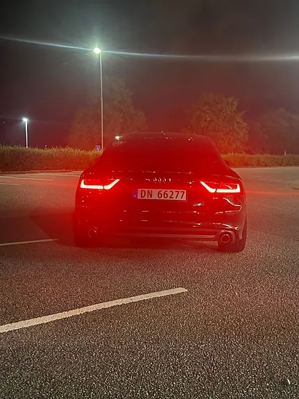 Audi A7 2011 photo 3