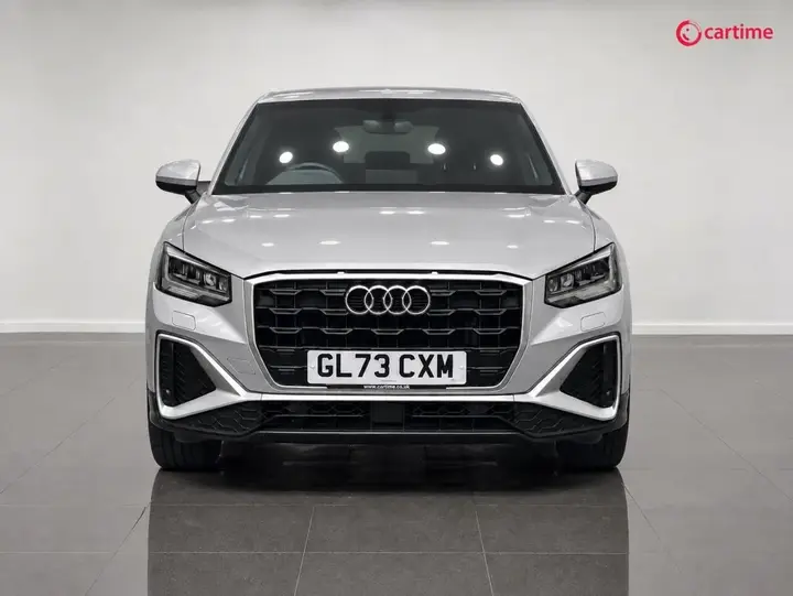 Audi Q2 2023 photo 2