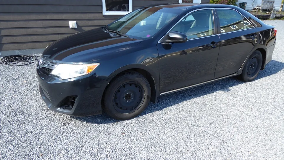 Toyota Camry 2012 photo 2