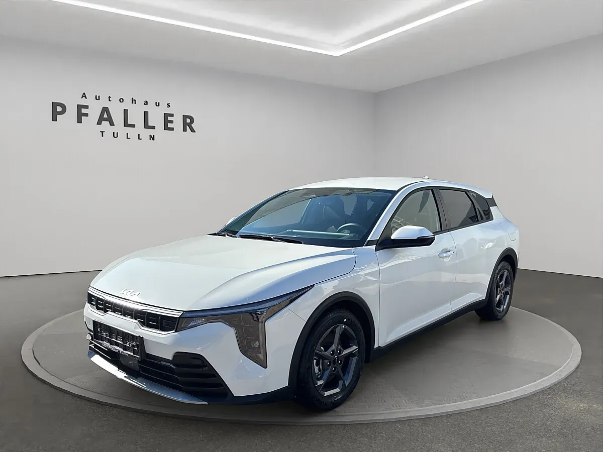 Kia K4