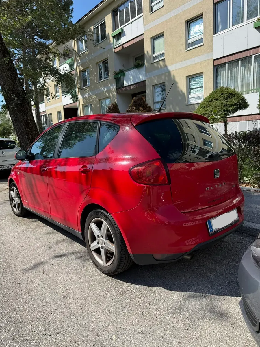 Seat Altea 2013 photo 3