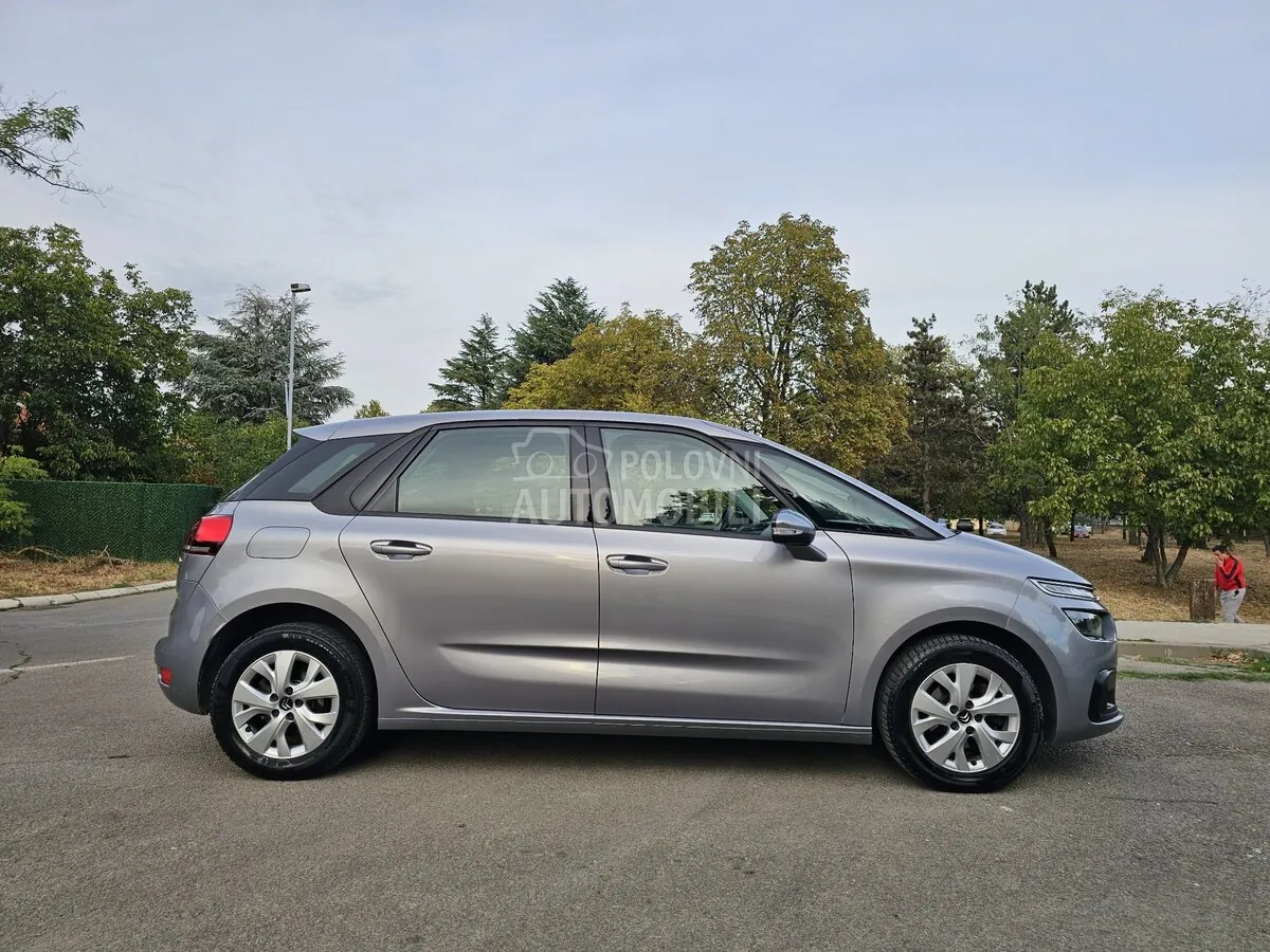 Citroen C4 Picasso 2017 photo 2