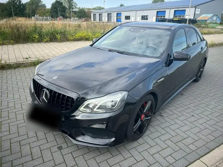Mercedes-Benz E 500