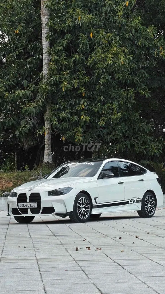 BMW 320I 2014 photo 2