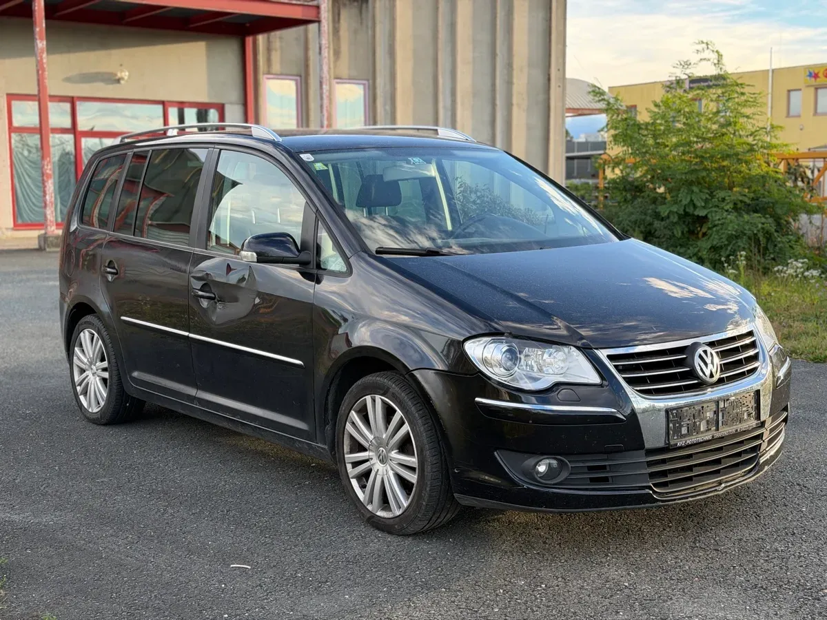 Volkswagen Touran 2007 photo 3