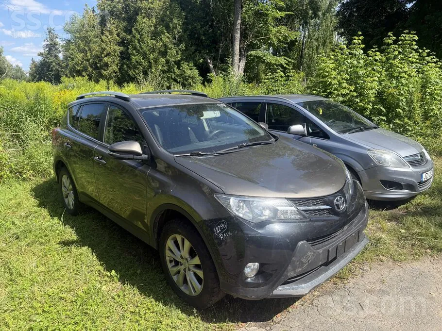 Toyota Rav4 2014 photo 2