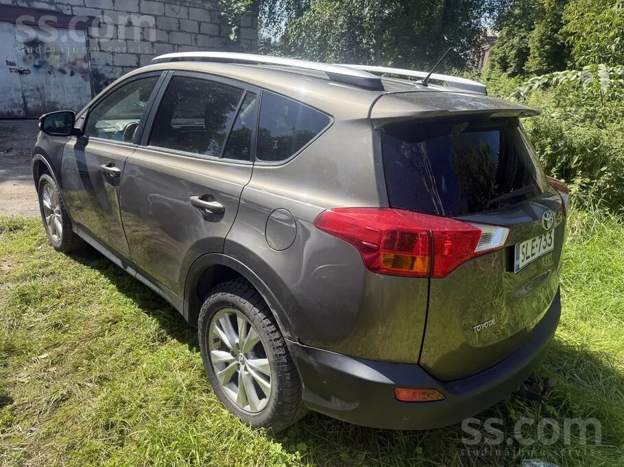 Toyota Rav4 2014 photo 4