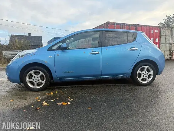 Nissan Leaf 2013 photo 3