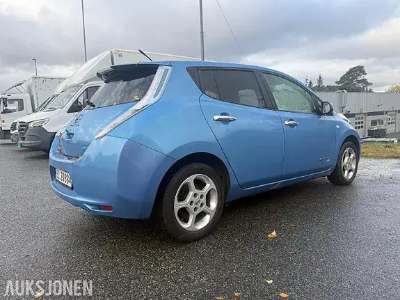 Nissan Leaf 2013 photo 4