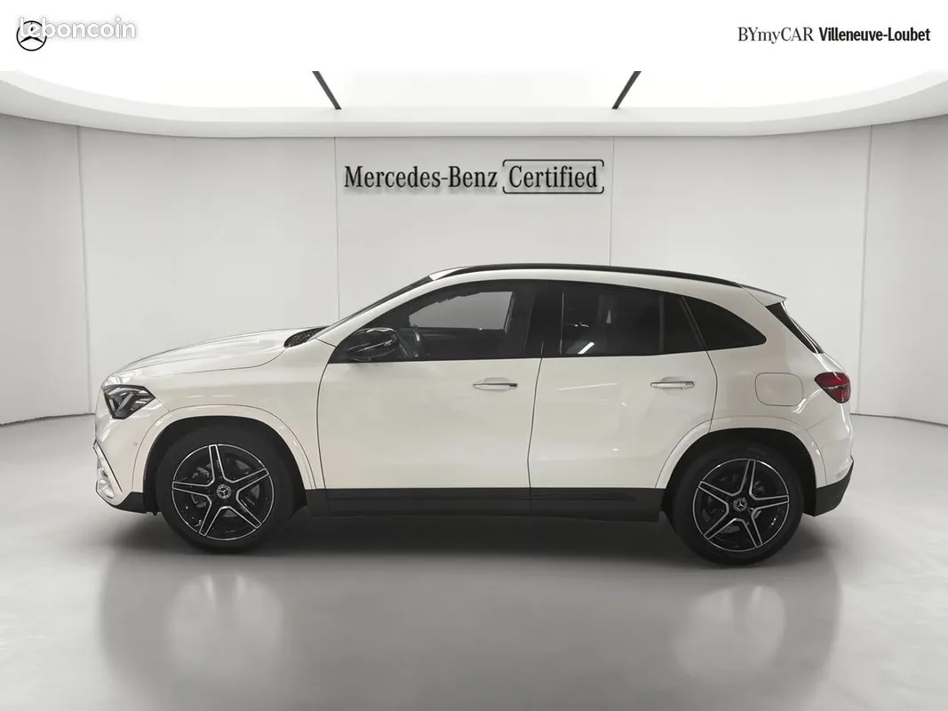 Mercedes-Benz Gla 2023 photo 2