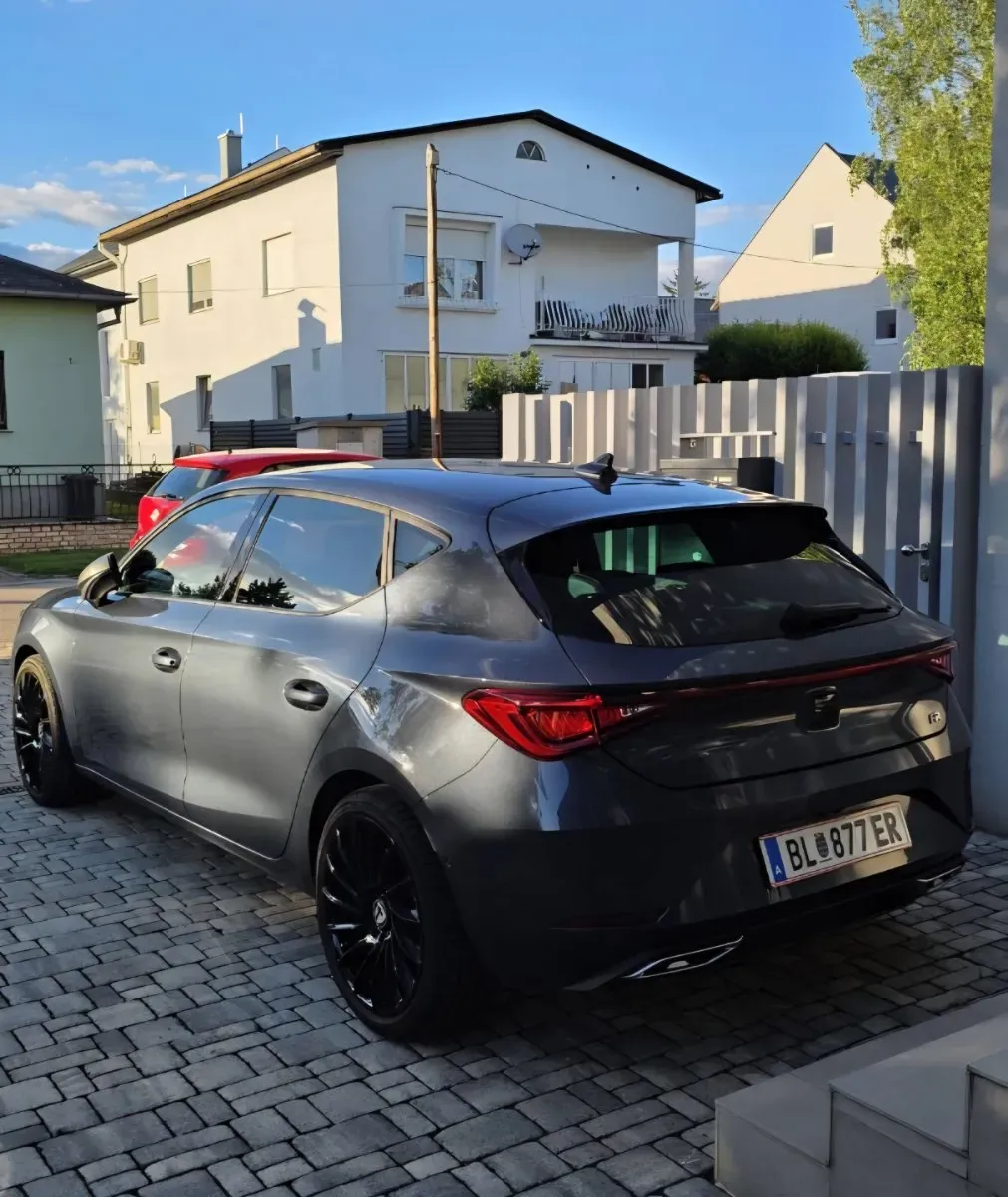 Seat Leon 2020 photo 3