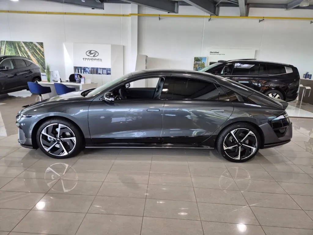 Hyundai Ioniq 6 2026 photo 2
