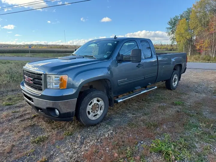 GMC Sierra 2500