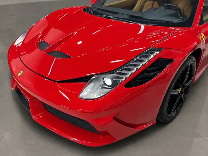 Ferrari 458 2013 photo 5