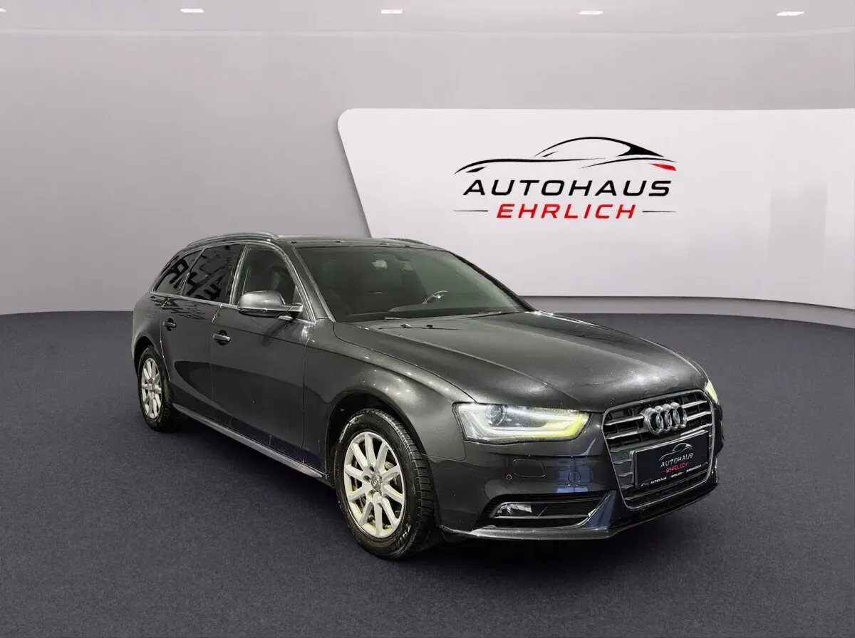 Audi A4 2012 photo 3
