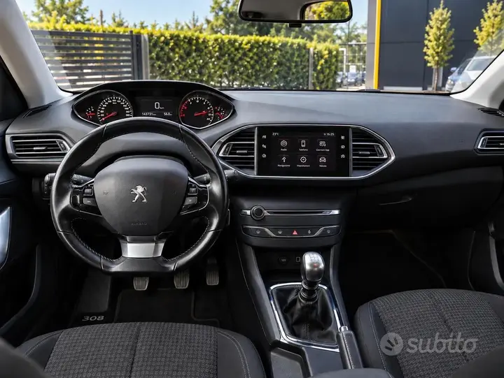 Peugeot 308 2019 photo 4