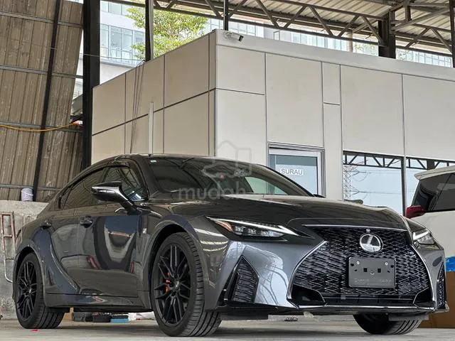 Lexus Is300