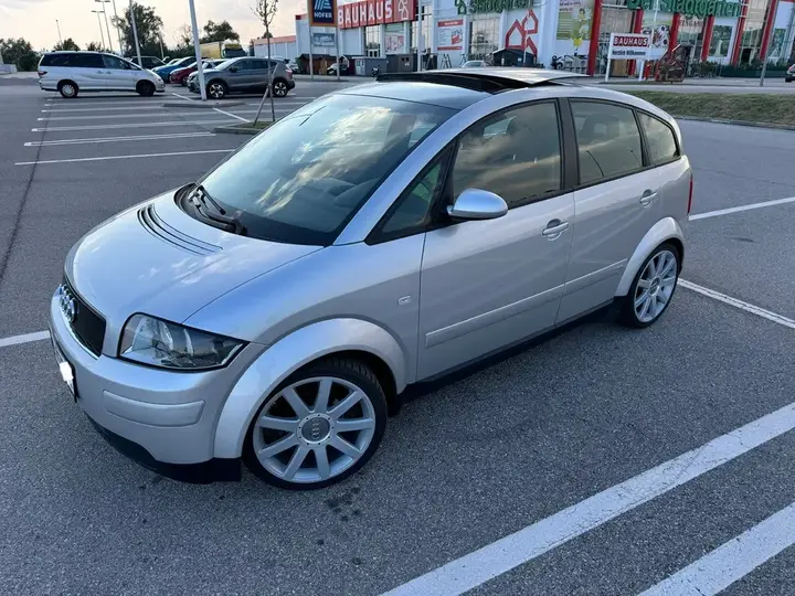 Audi A2 2003 photo 2