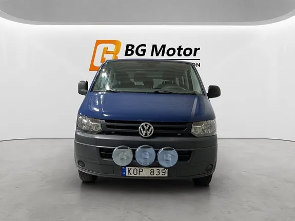 Volkswagen Caravelle 2010 photo 3
