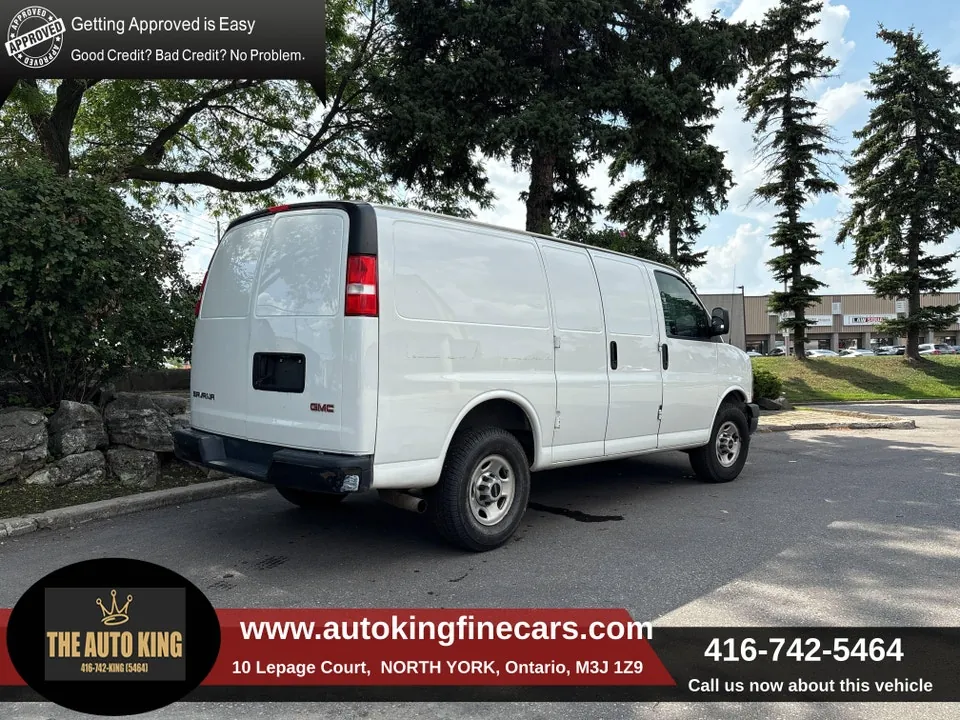 GMC Savana 2020 photo 3